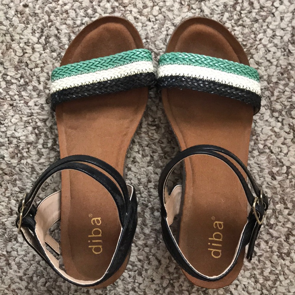 Diba sandals